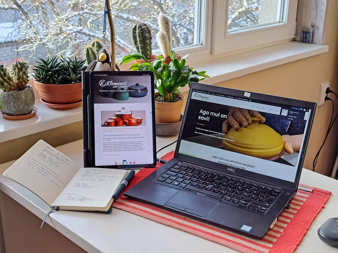 My desk working with homepage